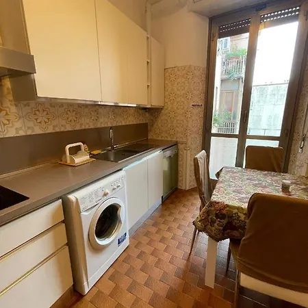 Corner 32 Ostello *