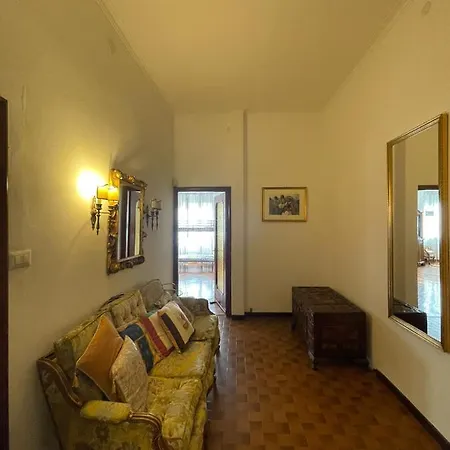 Corner 32 Ostello
